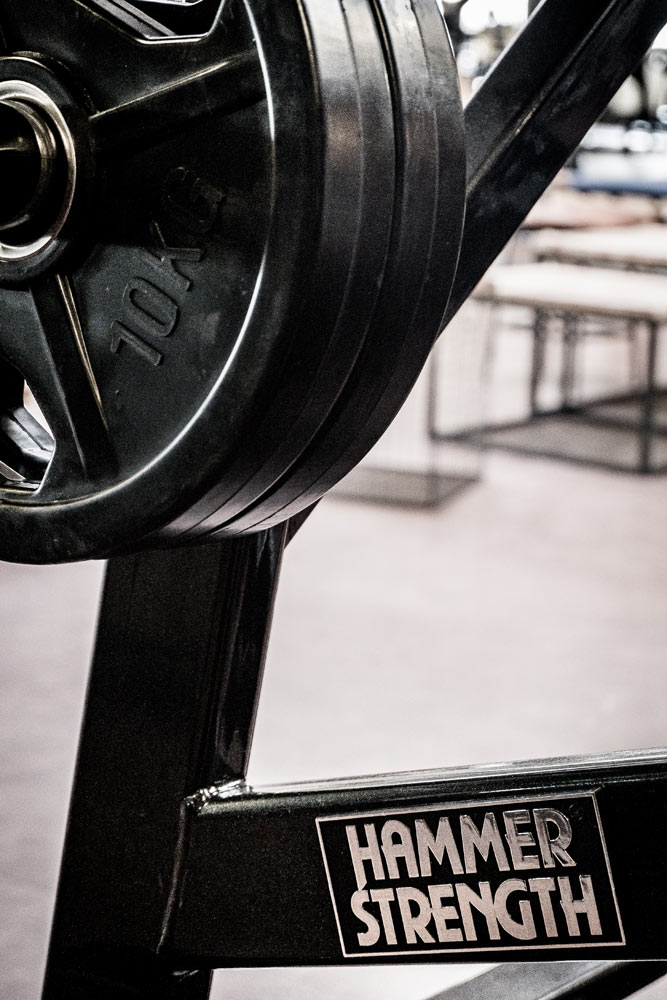 Hammer Strength Logo
